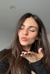 Victoria Justice 02/27/2023