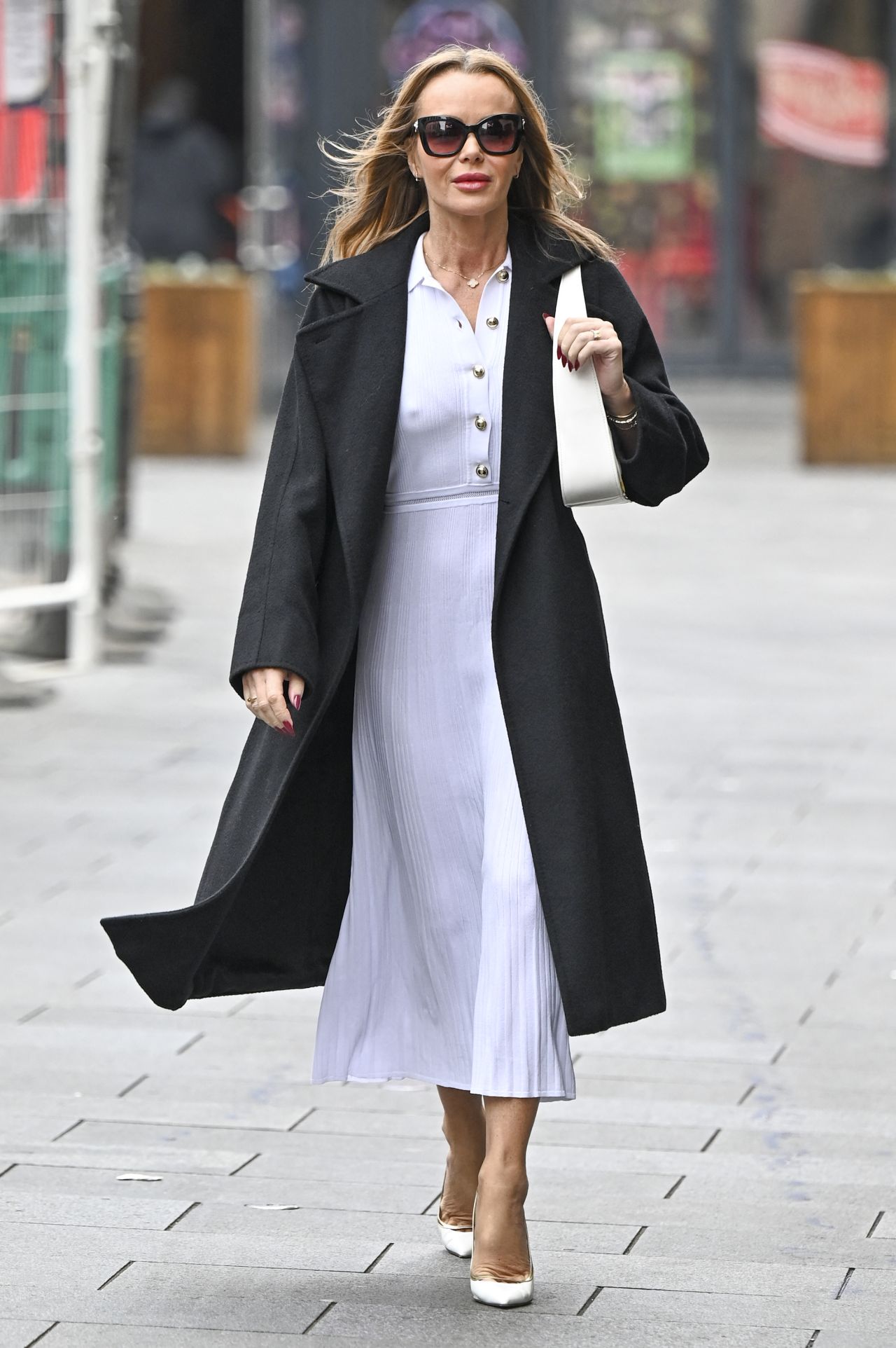 Amanda Holden - Out In London 03/02/2023 • CelebMafia