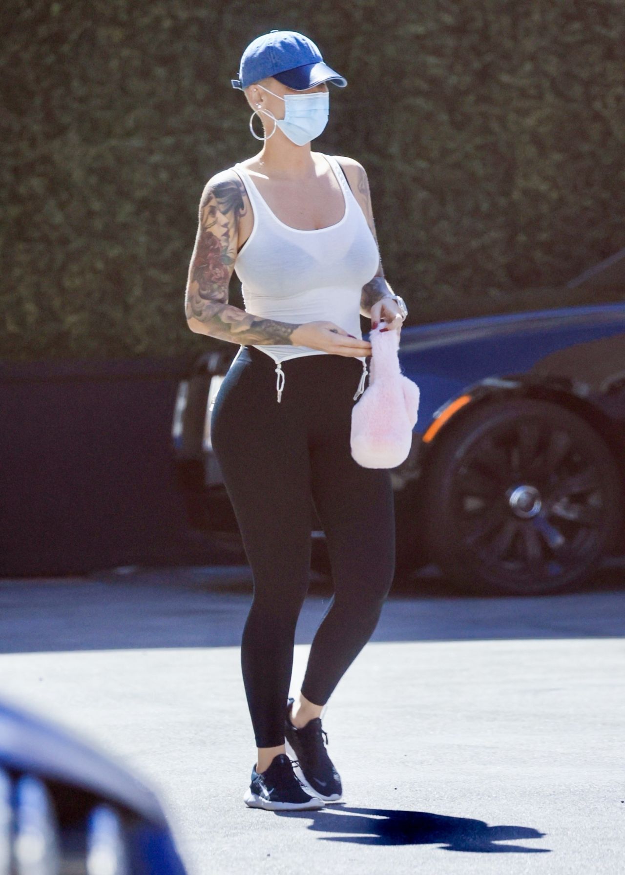 Amber Rose - Out in Beverly Hills 03/27/2023 • CelebMafia