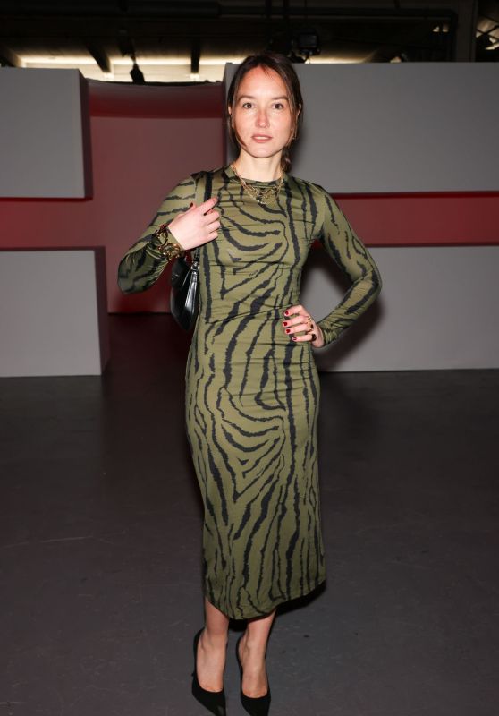 Anaïs Demoustier - Marcia Fashion Show in Paris 03/01/2023