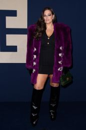 Ashley Graham – Balmain Show at Paris Fashion Week 03/01/2023
