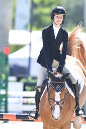 Bella Hadid Horse Riding for the First Time in Florida 03/23/2023