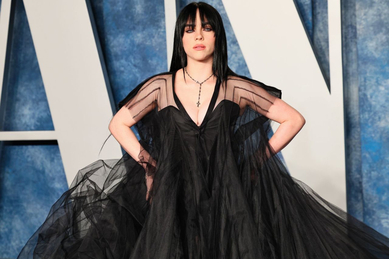 Billie Eilish 2023 Vanity Fair Oscar Party In Beverly Hills CelebMafia