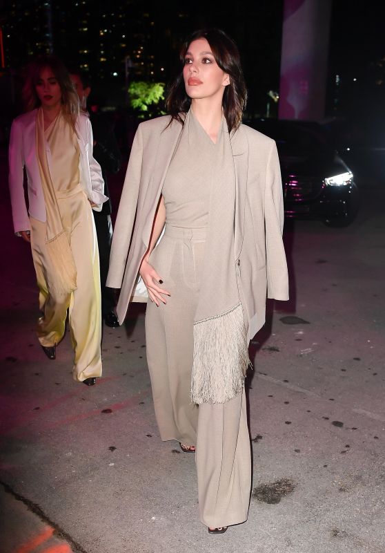 Camila Morrone – BOSS Fashion Show in Miami 03/15/2023