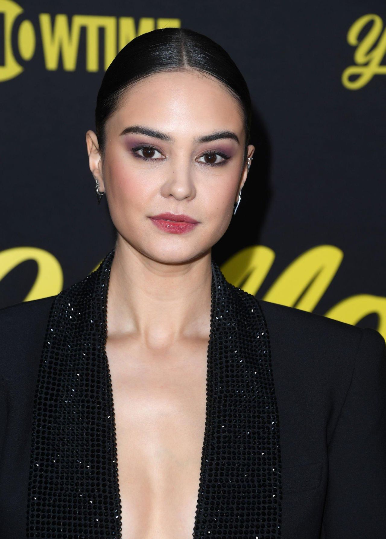 Courtney Eaton – “Yellowjackets” Season 2 Premiere in Hollywood 03/22