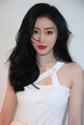 Crystal Zhang – Shiatzy Chen Show at Paris Fashion Week 03/06/2023