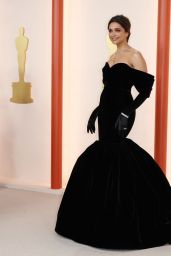 Deepika Padukone – Oscars 2023 Red Carpet