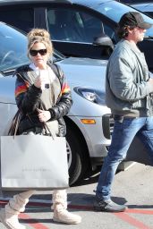 Denise Richards and Aaron Phypers - Shopping in Malibu 03/29/2023