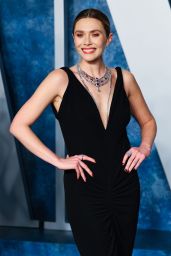 Elizabeth Olsen – 2023 Vanity Fair Oscar Party in Beverly Hills