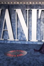 Emma Chamberlain – 2023 Vanity Fair Oscar Party in Beverly Hills (more photos)