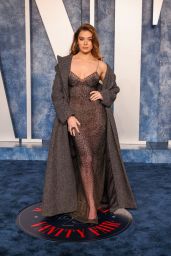 Hailee Steinfeld – 2023 Vanity Fair Oscar Party in Beverly Hills