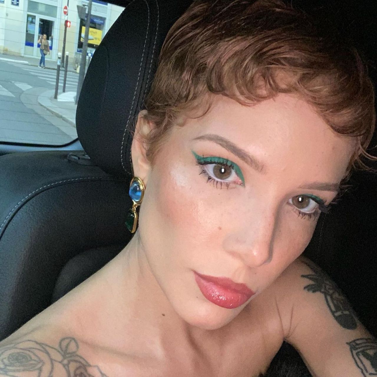 Halsey 03/01/2023 • CelebMafia