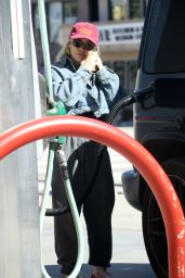 Hilary Duff - Out in Los Angeles 03/02/2023