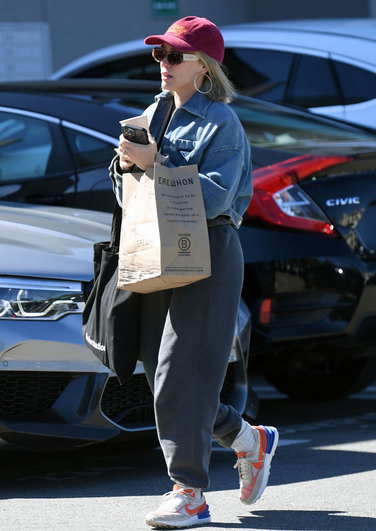 Hilary Duff - Out in Los Angeles 03/02/2023 • CelebMafia