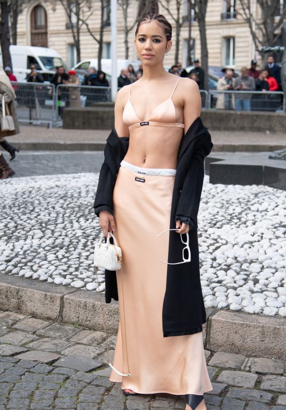 Jasmin Savoy Brown – Miu Miu Show at Paris Fashion Week 03/06/2023