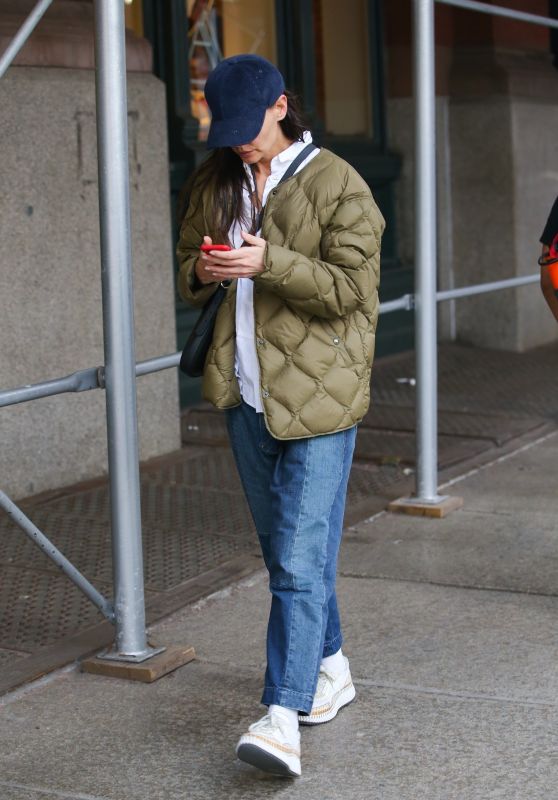 Katie Holmes - Out in New York 03/21/2023