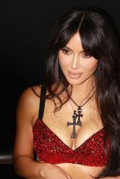 Kim Kardashian Outfit 02/24/2023