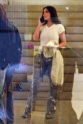 Kim Kardashian - Visits the London Eye 03/17/2023