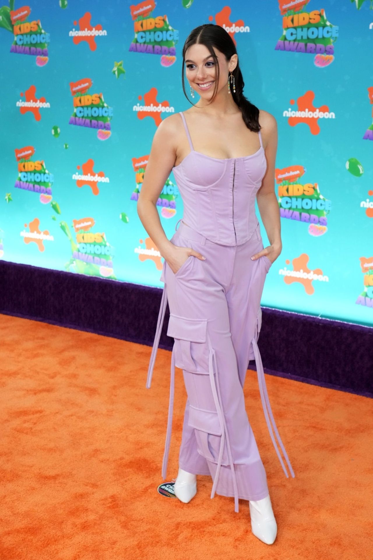 Kira Kosarin – Nickelodeon’s 2023 Kids’ Choice Awards • CelebMafia