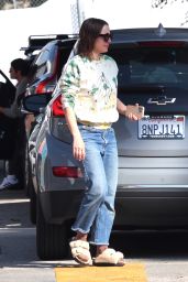 Kristen Bell in Casual Outfit in Los Feliz 03/03/2023