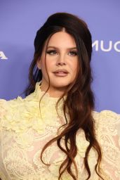 Lana Del Rey – 2023 Billboard Women in Music Awards in Los Angeles