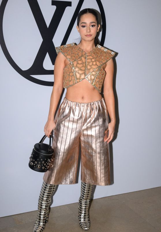 Lena Mahfouf – Louis Vuitton Show at Paris Fashion Week 03/06/2023 (more photos)