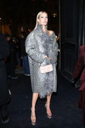 Leonie Hanne – Valentino Show at Paris Fashion Week 03/05/2023