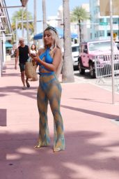 Lisa Opie - Pretty Little Thing Pool Party in Miami 03/18/2023