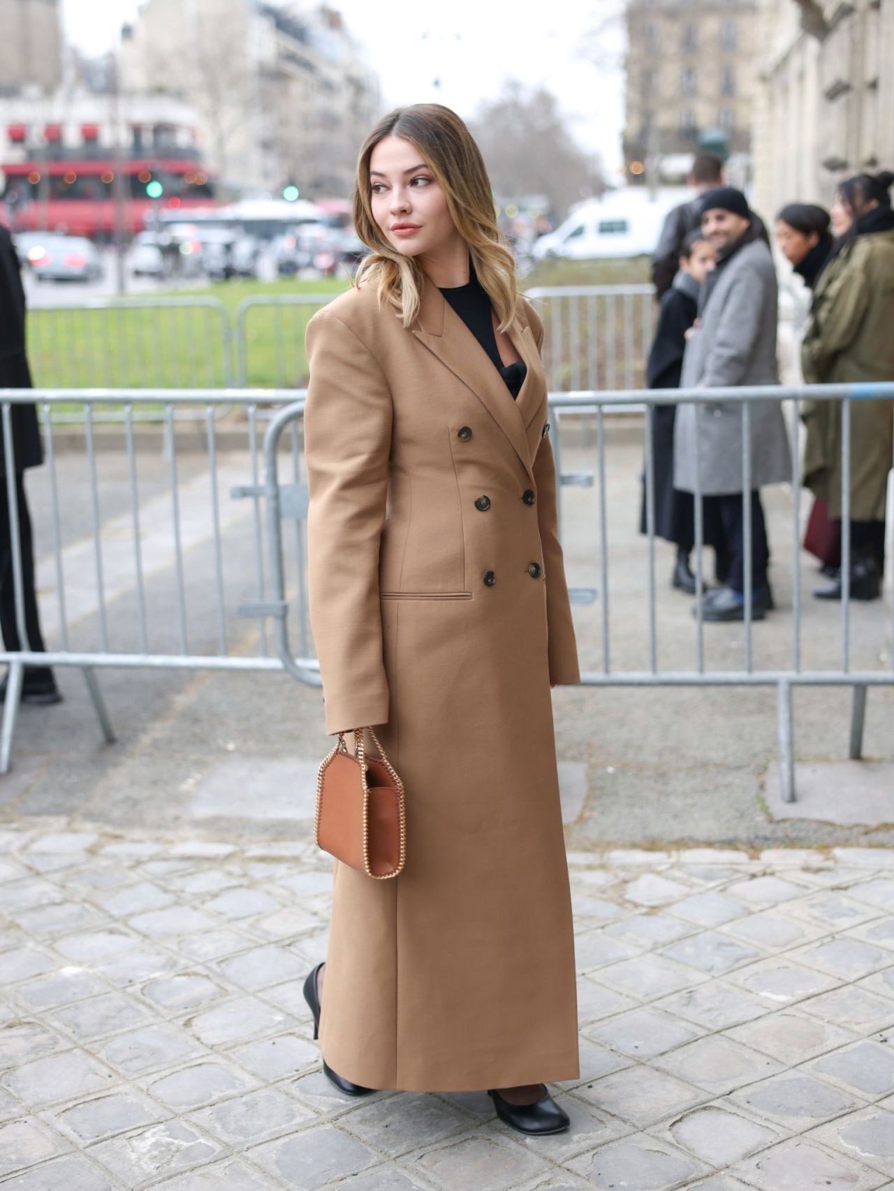 Madelyn Cline – Stella McCartney Show at Paris Fashion Week 03/06/2023