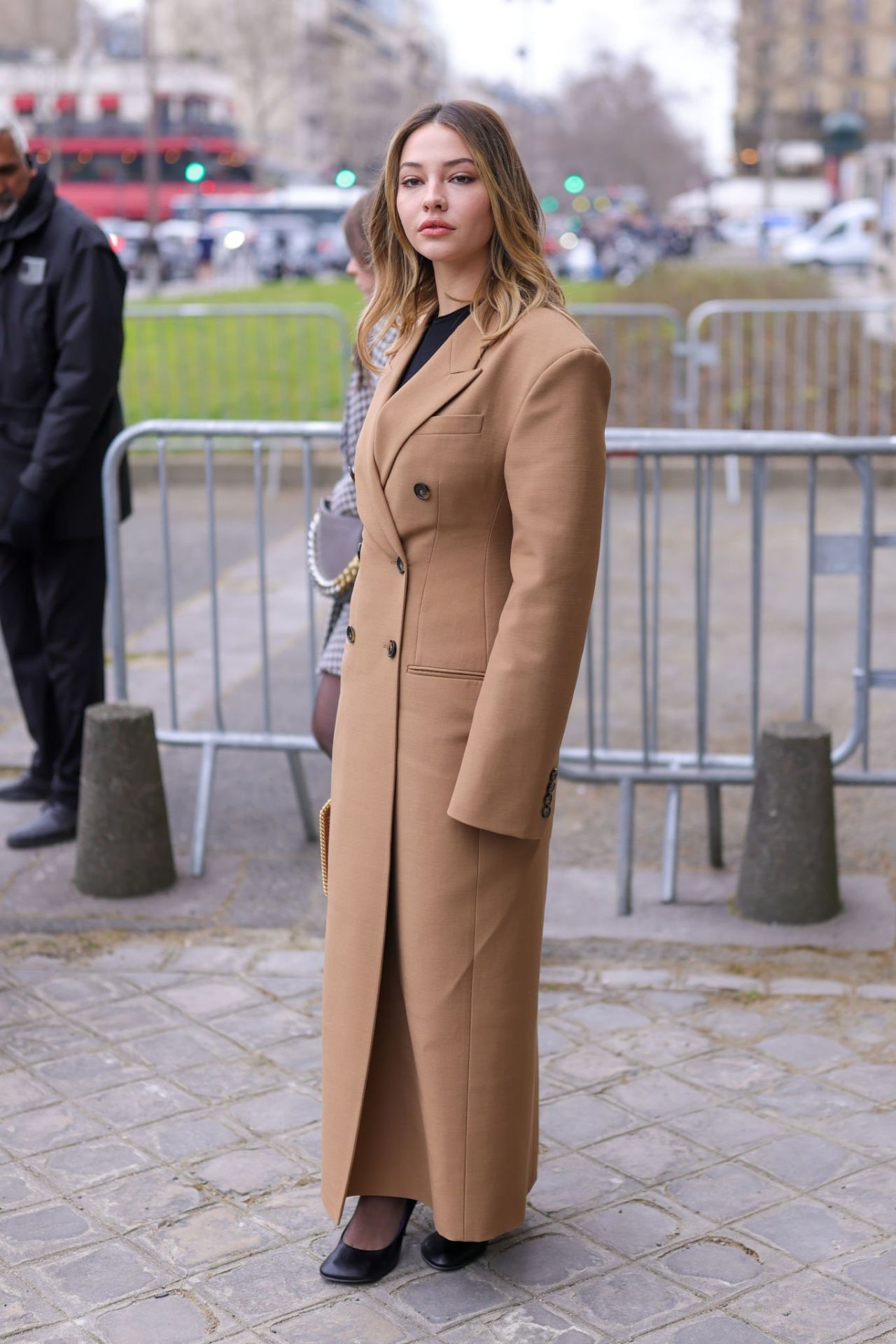 Madelyn Cline – Stella McCartney Show at Paris Fashion Week 03/06/2023