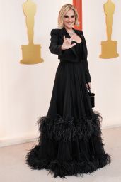 Marlee Matlin– Oscars 2023 Red Carpet