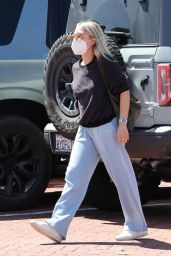 Melissa Cohen - Out in Malibu 03/25/2023