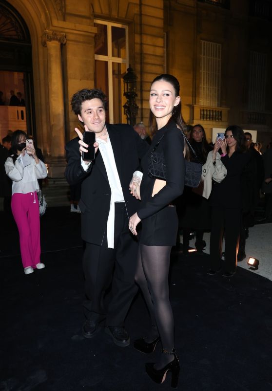 Nicola Peltz – Valentino Show at Paris Fashion Week 03/05/2023