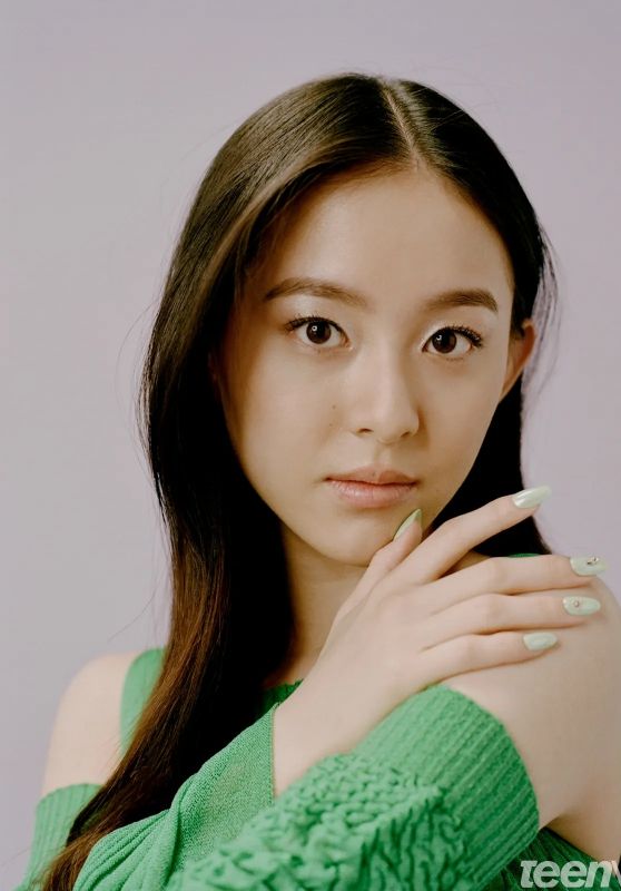 Park Ji-hu - Photo Shoot for Teen Vogue