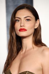 Phoebe Tonkin – 2023 Vanity Fair Oscar Party in Beverly Hills (more photos)