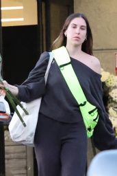 Scout Willis - Buying Flowers in Los Angeles 03/06/2023