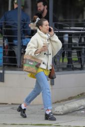 Scout Willis - Fueling Up Her Truck in Los Angeles 03/30/2023