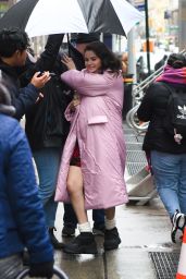 Selena Gomez - "Only Murders in the Building" Set in Manhattan 02/28/2023