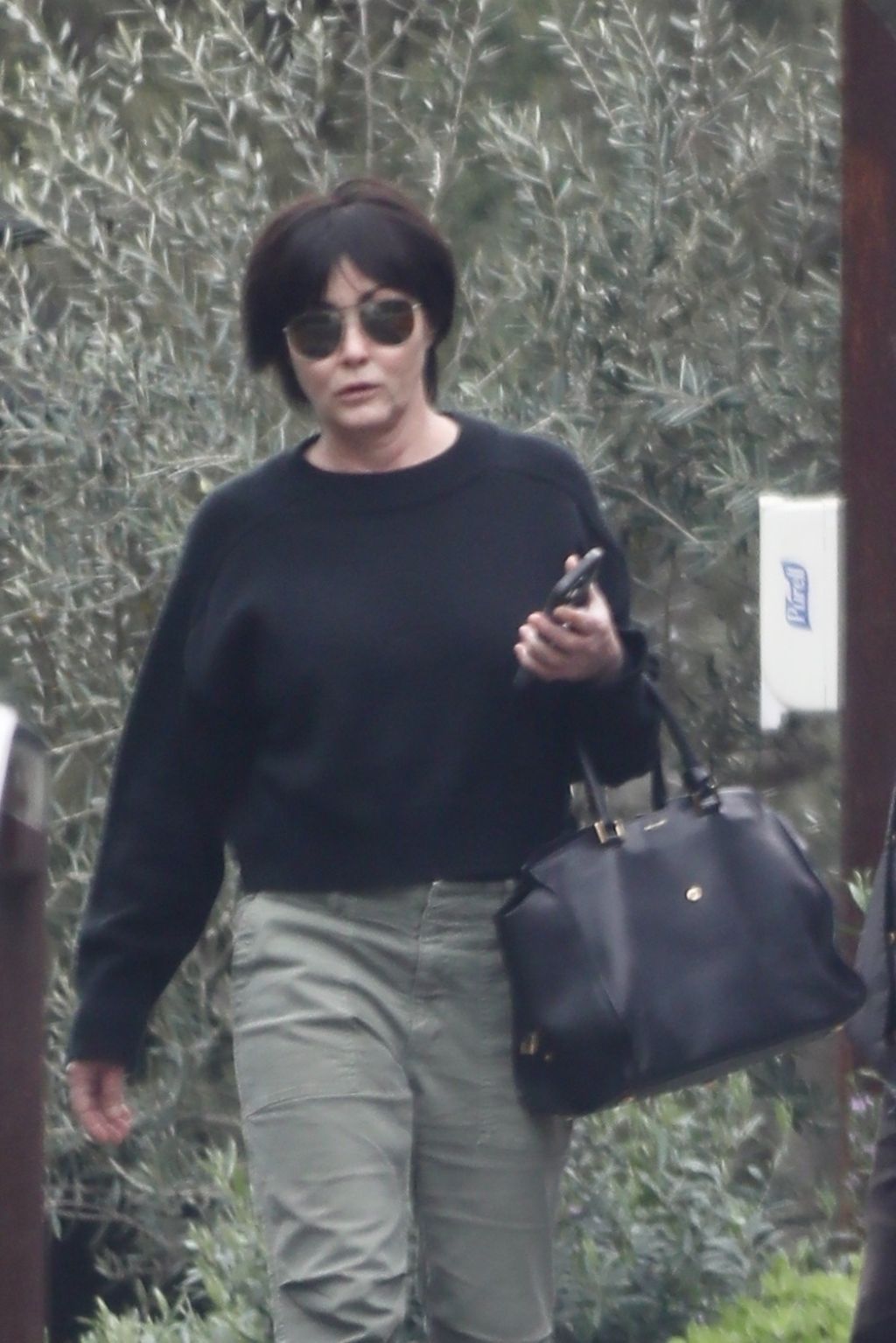 Shannen Doherty - Shopping Trip in Malibu 03/16/2023 • CelebMafia