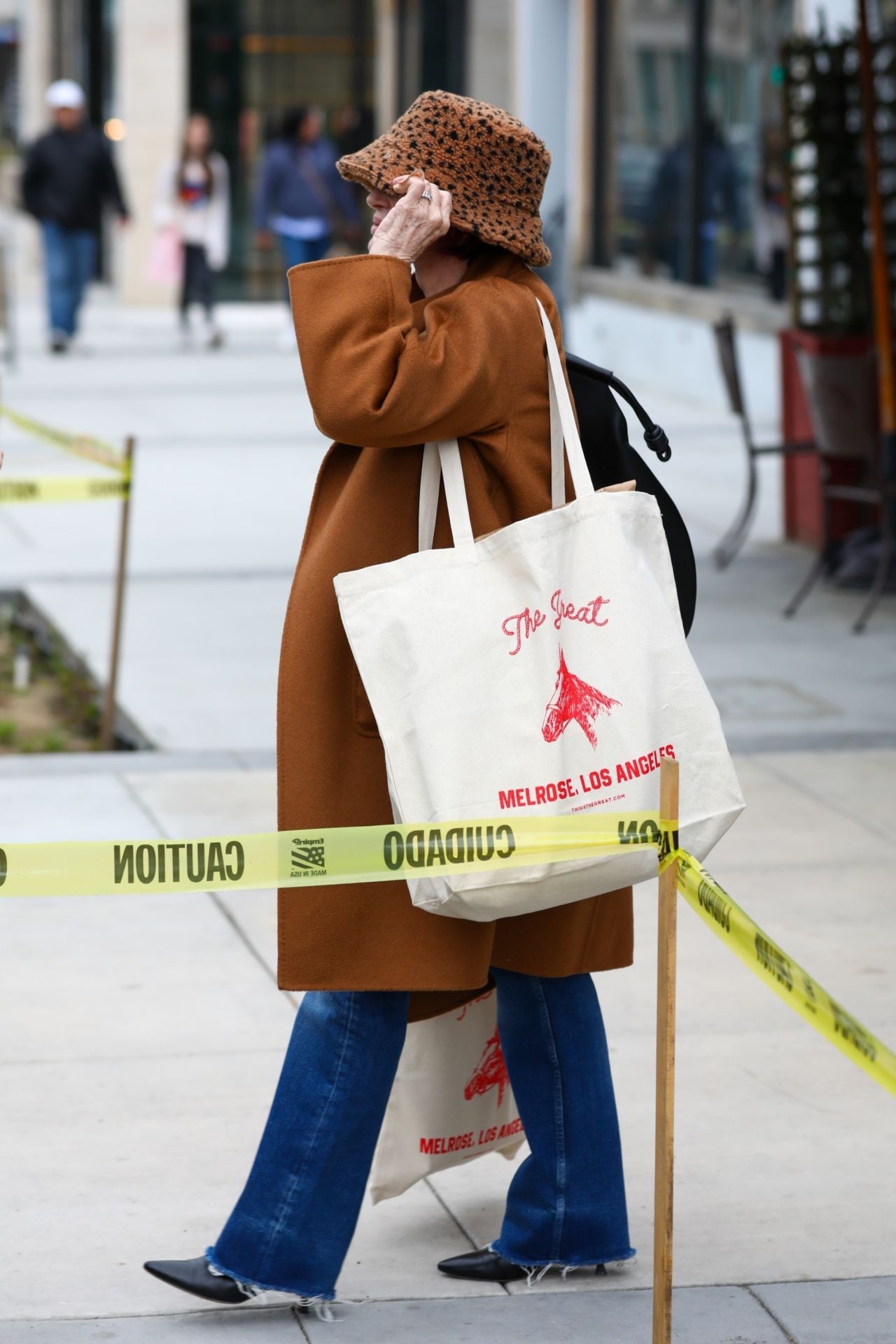 Sharon Osbourne - Shopping in Los Angeles 03/20/2023 • CelebMafia