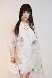 Sheng Yi Huang – Shiatzy Chen Show at Paris Fashion Week 03/06/2023
