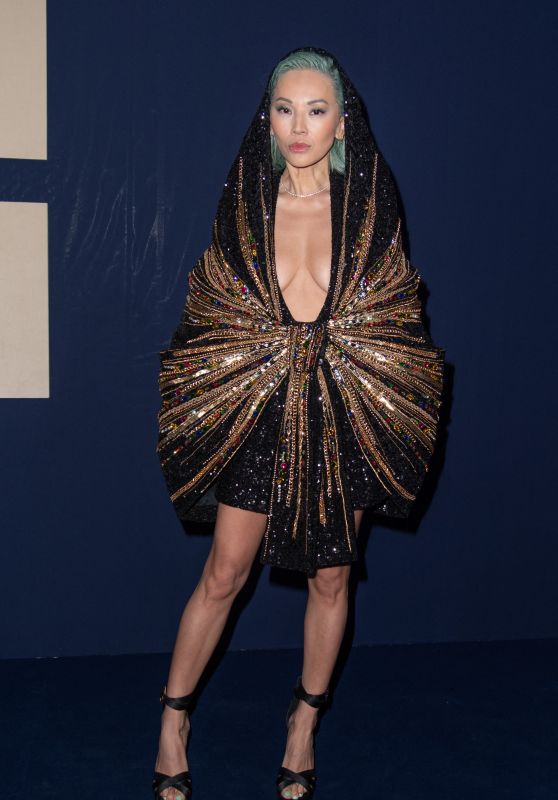 Tina Leung – Balmain Show at Paris Fashion Week 03/01/2023