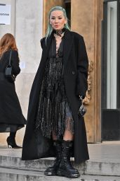 Tina Leung – Paco Rabanne Show at Fashion Week in Paris 03/01/2023