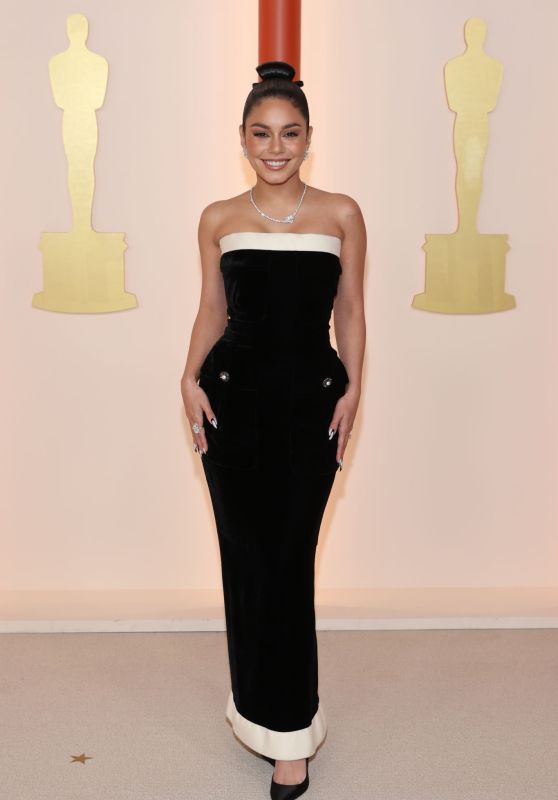 Vanessa Hudgens – Oscars 2023 Red Carpet