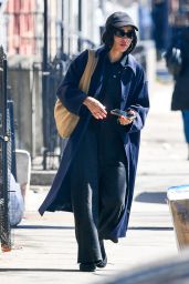 Zoe Kravitz - Out in New York City 03/08/2023