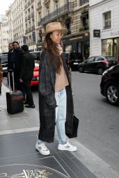 Zoe Saldana - Out in Paris 03/05/2023