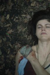 Alexandra Daddario - Mayfair Witches S01E08: What Rough Beast 2023