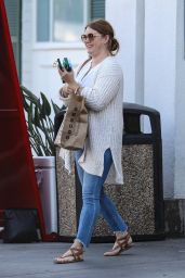 Amy Adams - Shopping at Bristol Farms in Beverly Hills 04/16/2023