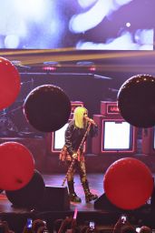 Avril Lavigne - Performs Her Love Sux Tour at Verti Music Hall Berlin 04/15/2023