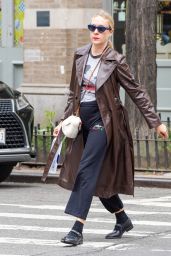 Chloe Sevigny - Out in New York 04/17/2023